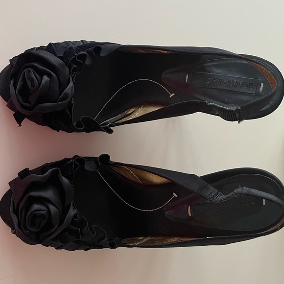 COPY - BCBG open toe - strap back heels - Picture 5 of 5